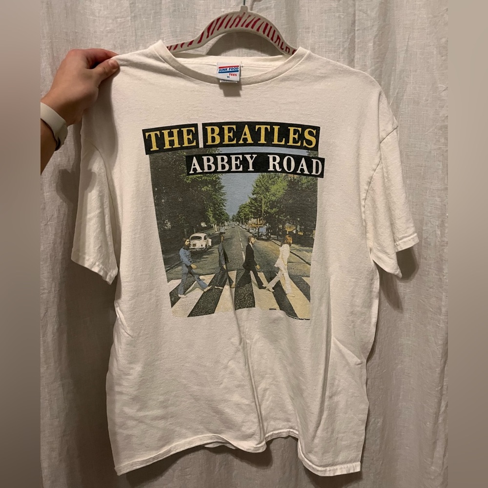 urban outfitters beatles tshirt